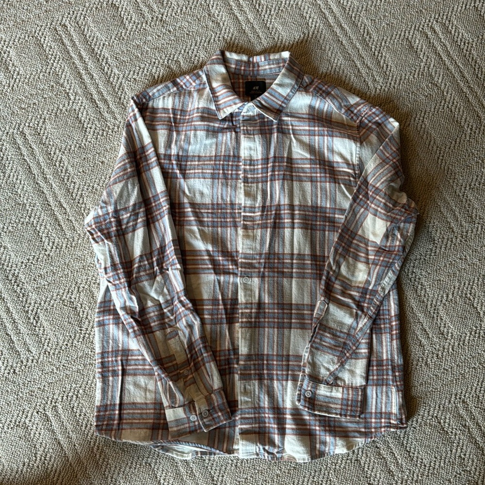 H&M lightweight flannel